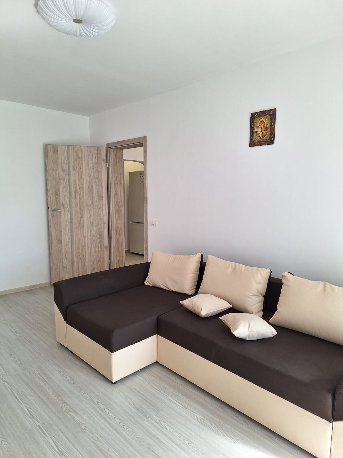 Imagine secundara Inchiriere apartament 3 camere  Brancoveanu  - 3