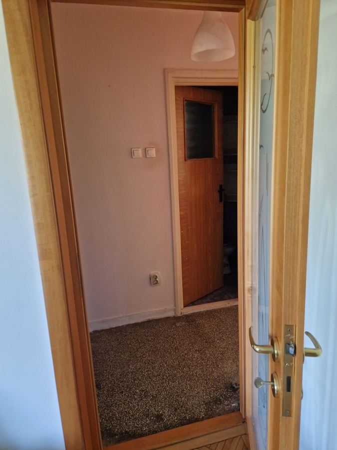 Imagine secundara Vanzare apartament 3 camere  Brancoveanu  - 2